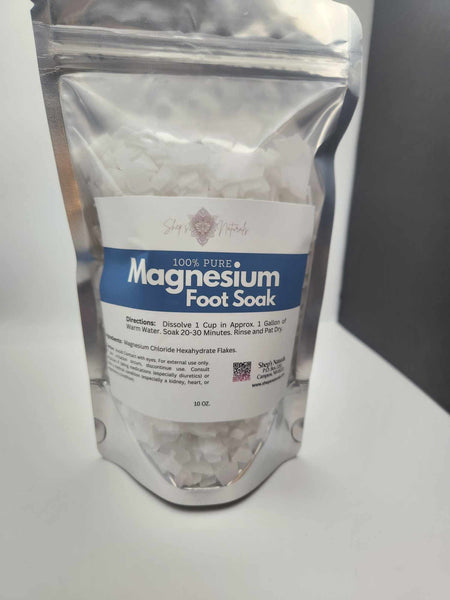 Magnesium Bath Soak. Magnesium Chloride Flakes. 10 Oz Pouch for Foot or Bath Soak. Transdermal Magnesium